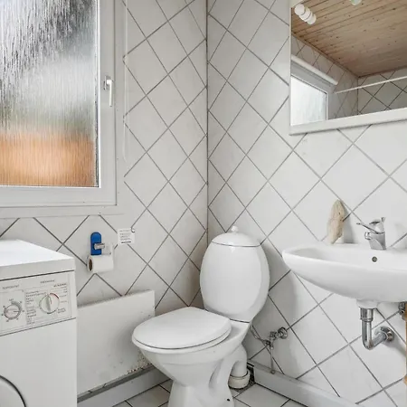 3 Bedroom Beautiful Home In Thisted * ティステズ