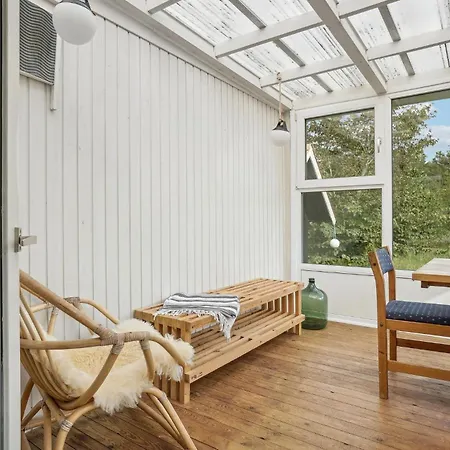 3 Bedroom Beautiful Home In Thisted * ティステズ